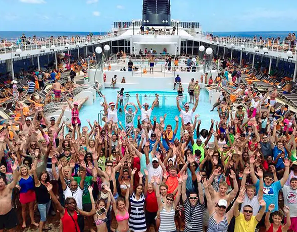 MSC Splendida - Sailaway Party